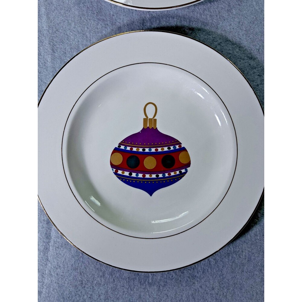 Gibson Ornaments Christmas Plate Set of 4